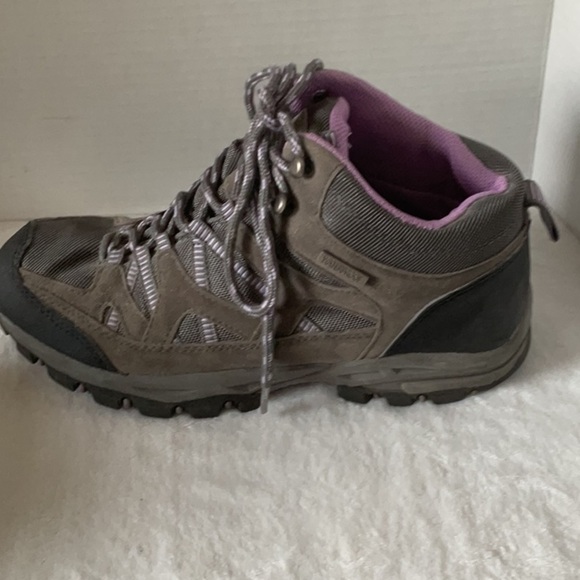 Itasca Gray and Pink Athletic Shoes with Ankle Support - Picture 6 of 8